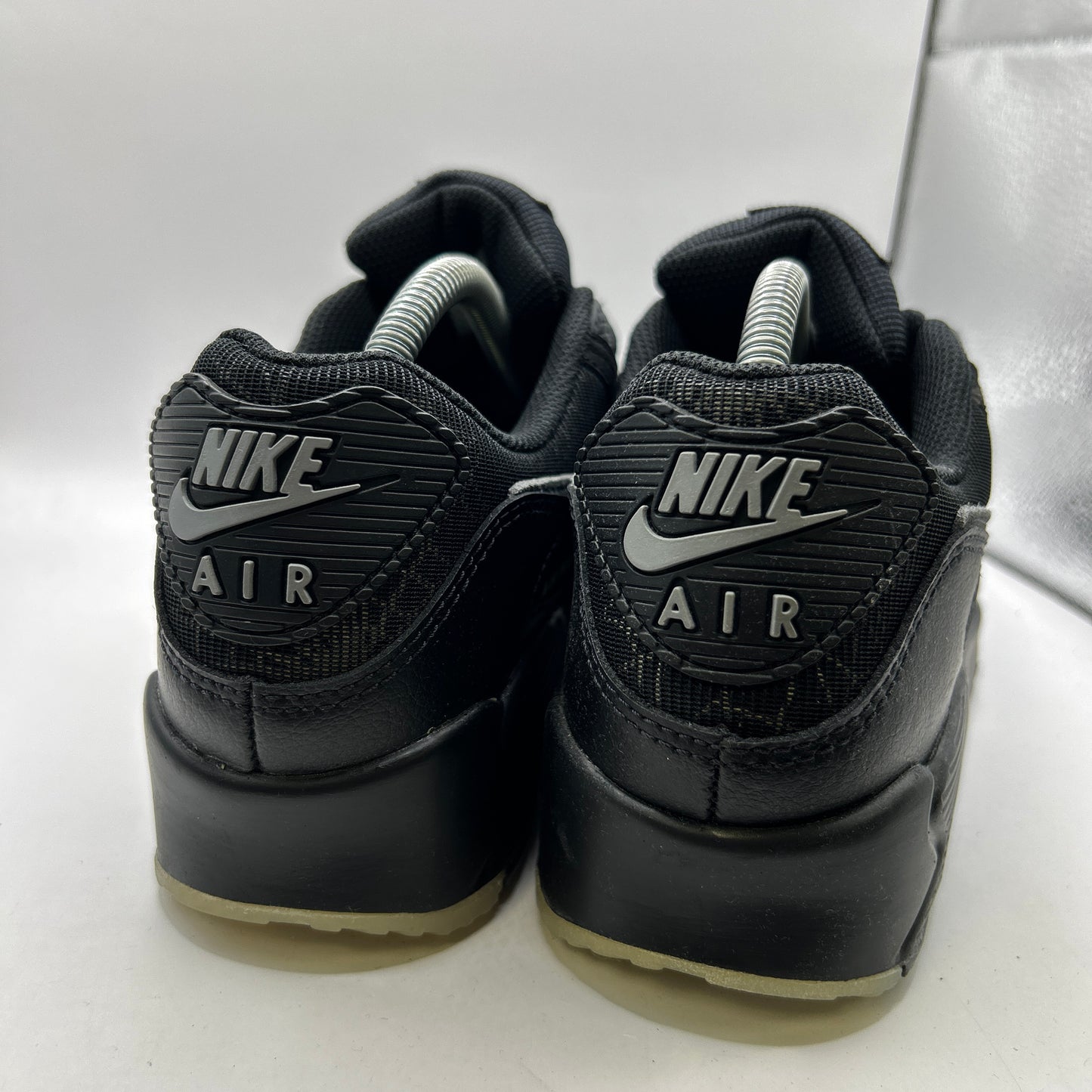 Nike Halloween 90s (UK 7.5)