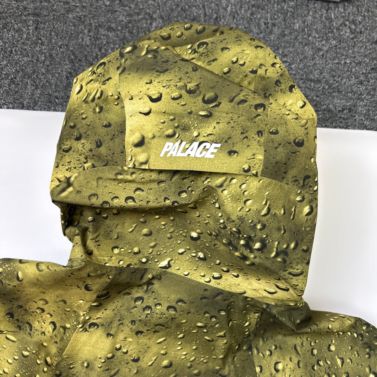 Palace Gore-Tex Jacket (M)