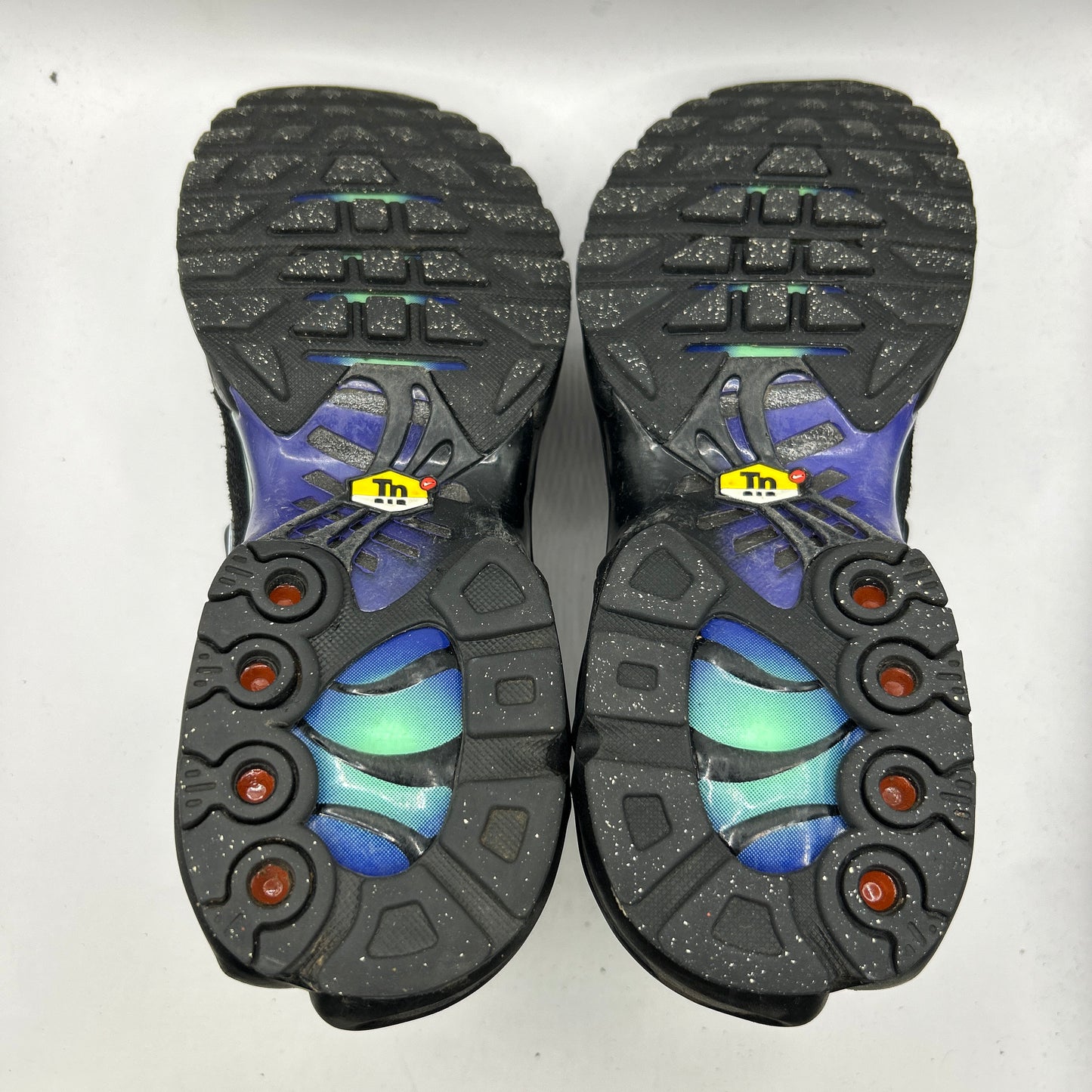 Nike Berlin Tn (UK 6.5)