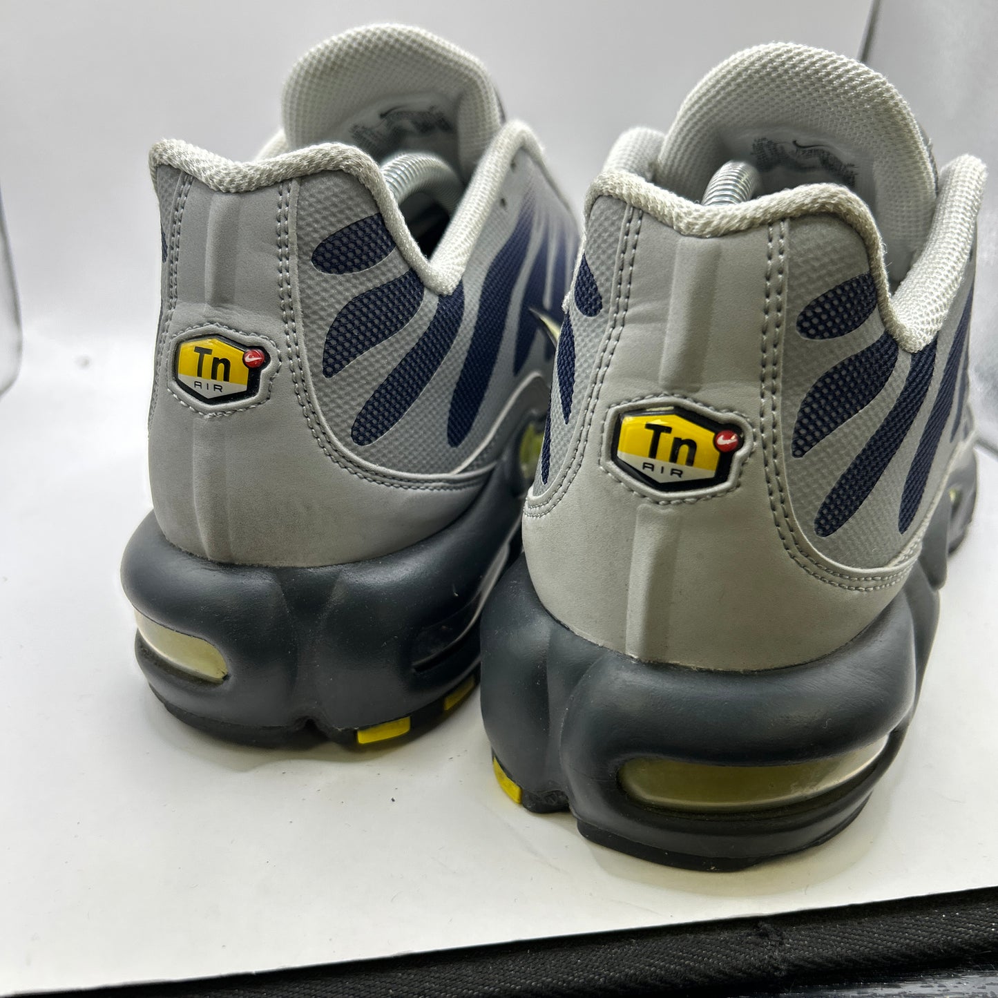 Nike Obsidian Opti Yellow Tn (UK 9.5)