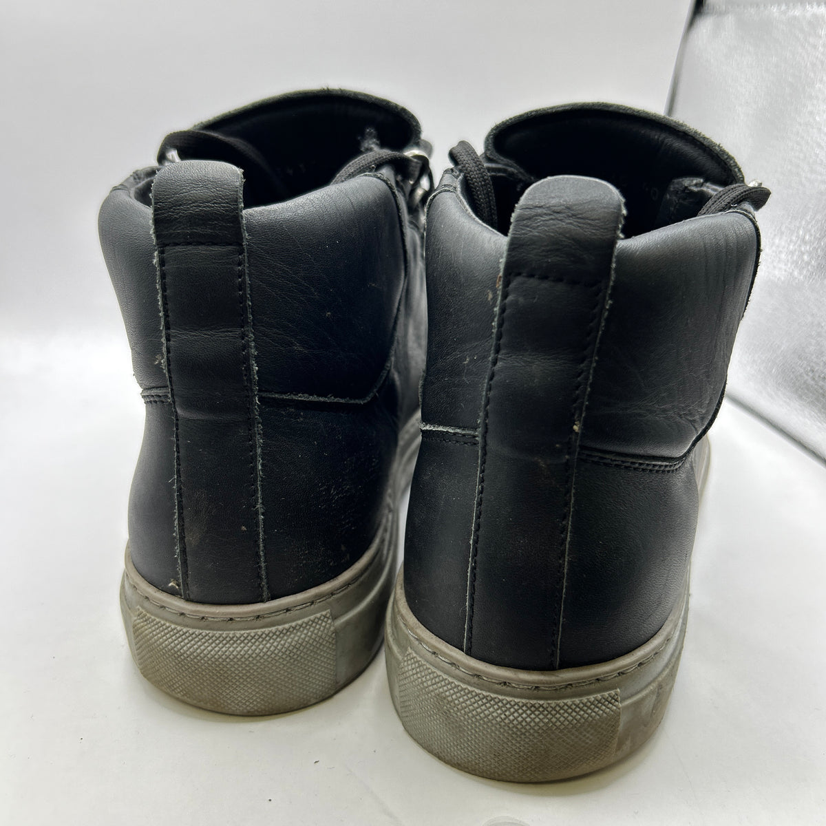 Balenciaga Arenas (UK 7)