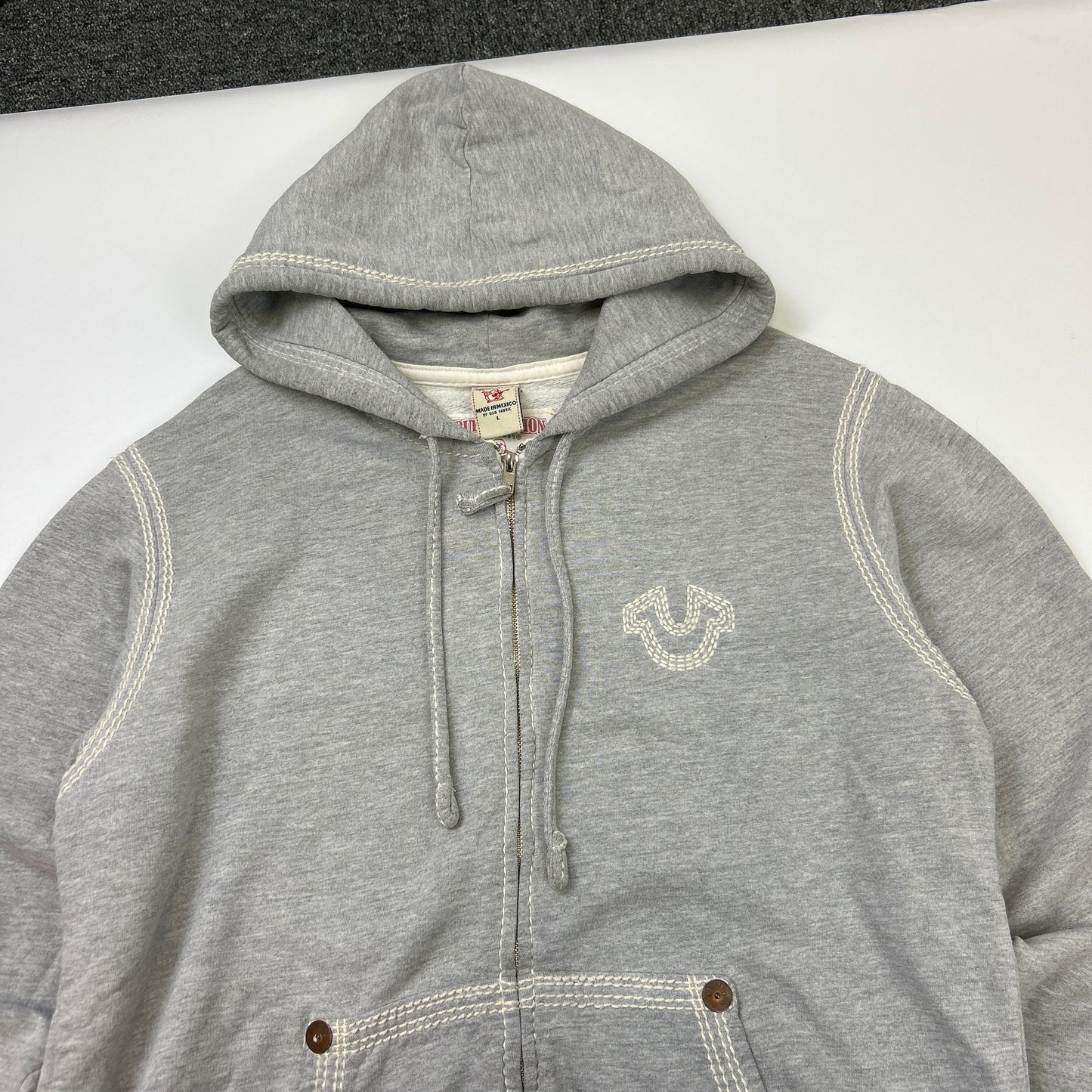 True Religion Hoodie (L)