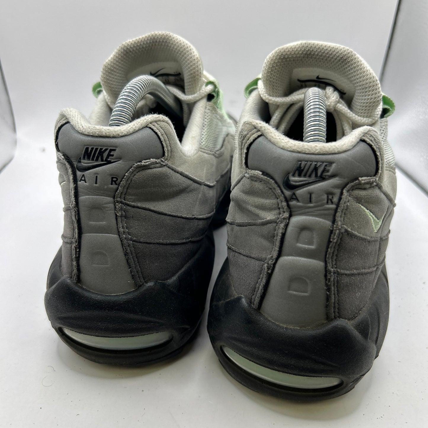 Nike Fresh Mint 95s (UK 7.5)