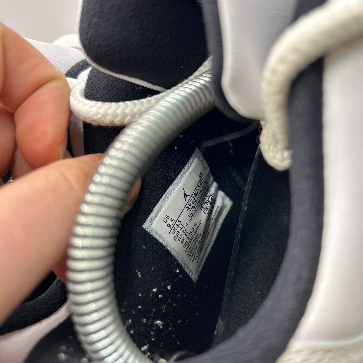Air Jordan Concord Bred 11 (UK 8.5)