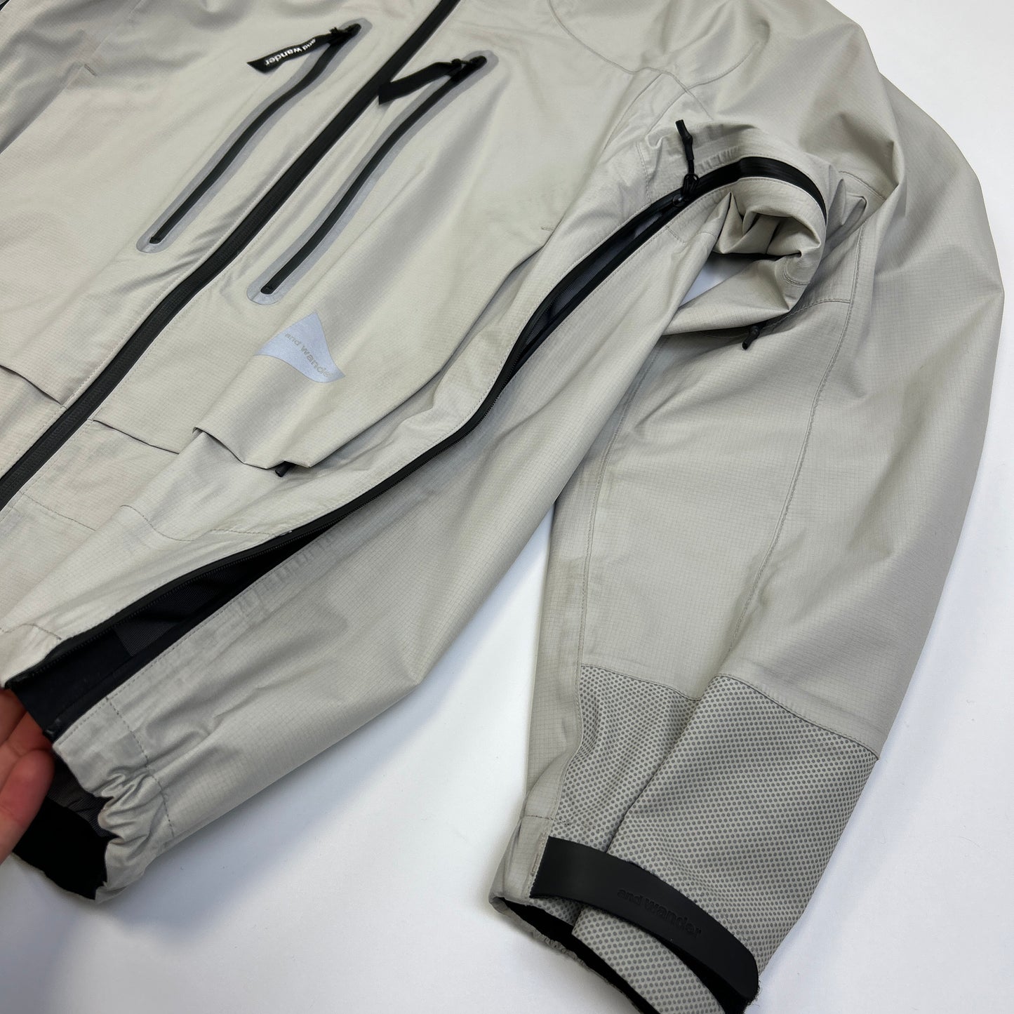 And Wander Pertex Shield Jacket (M)
