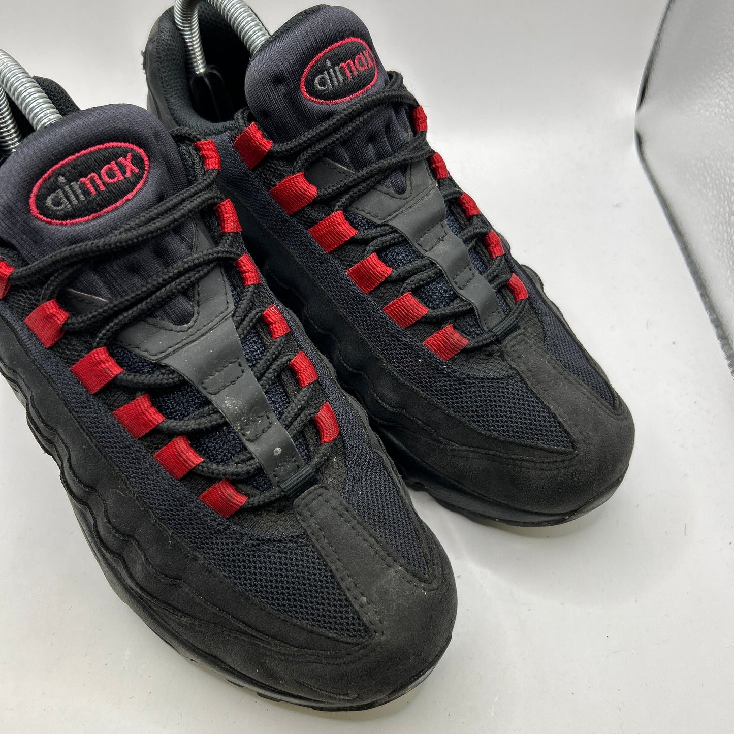 Nike Black Gym Red 95s (UK 5)
