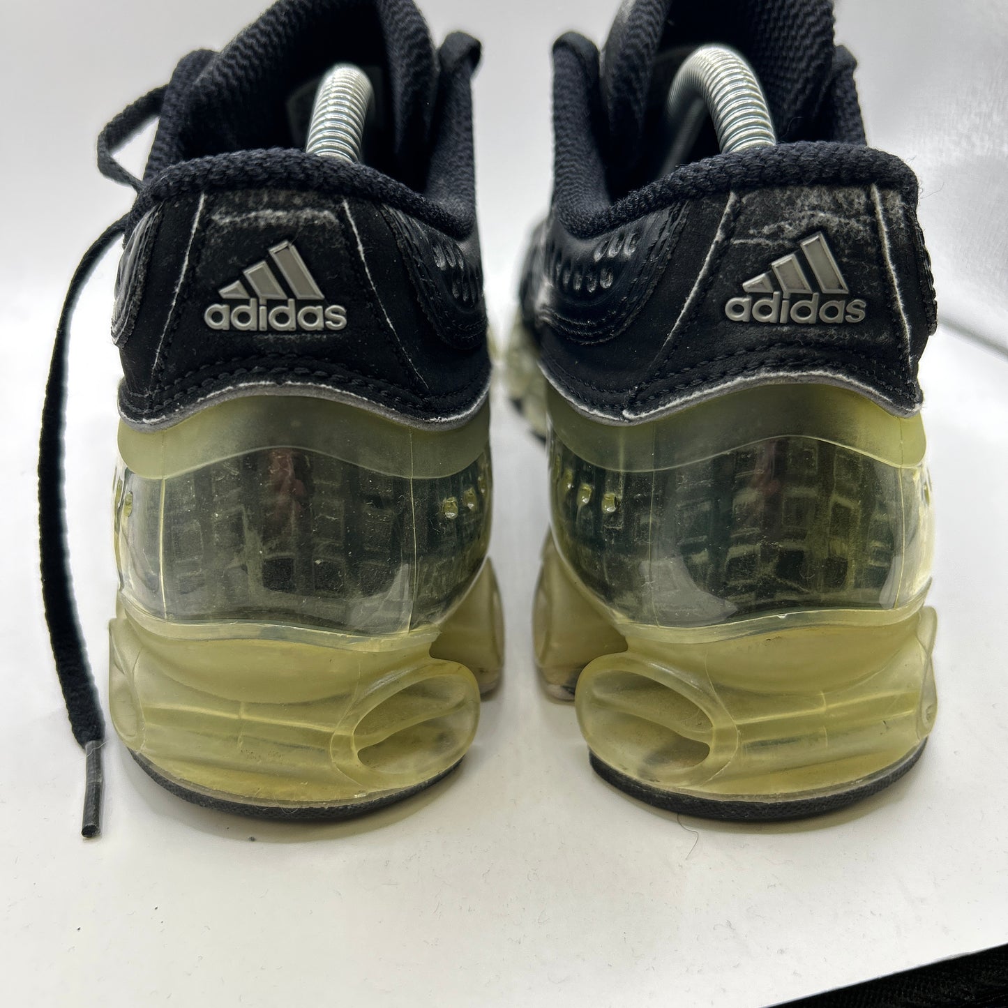 Adidas Bounce (UK 9.5)