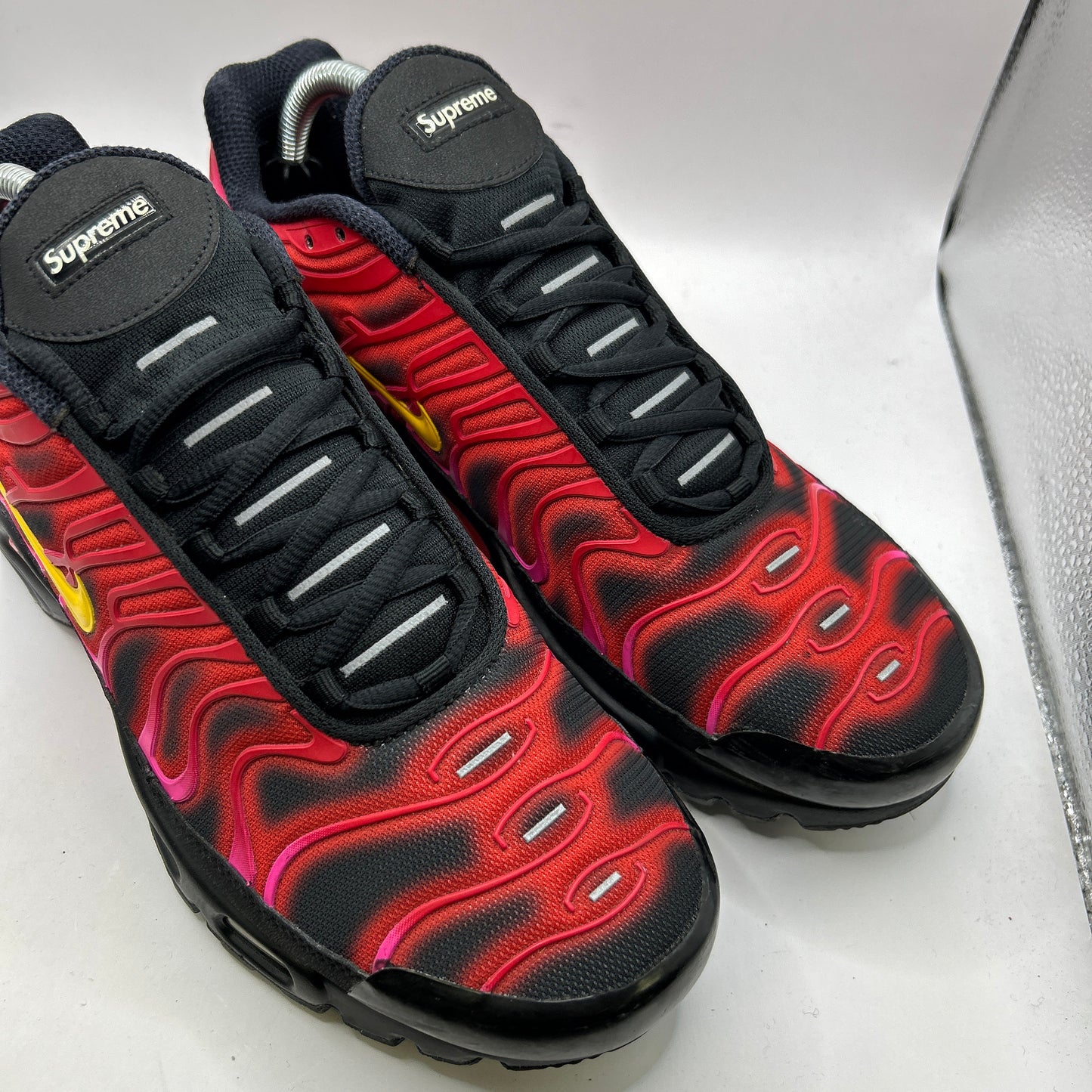 Nike Supreme Tn (UK 8)