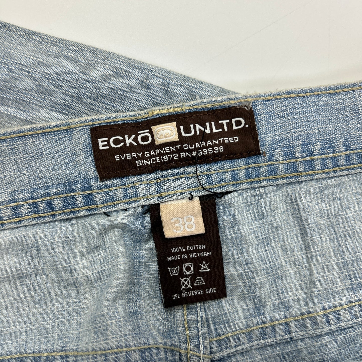 Ecko Jorts (38)