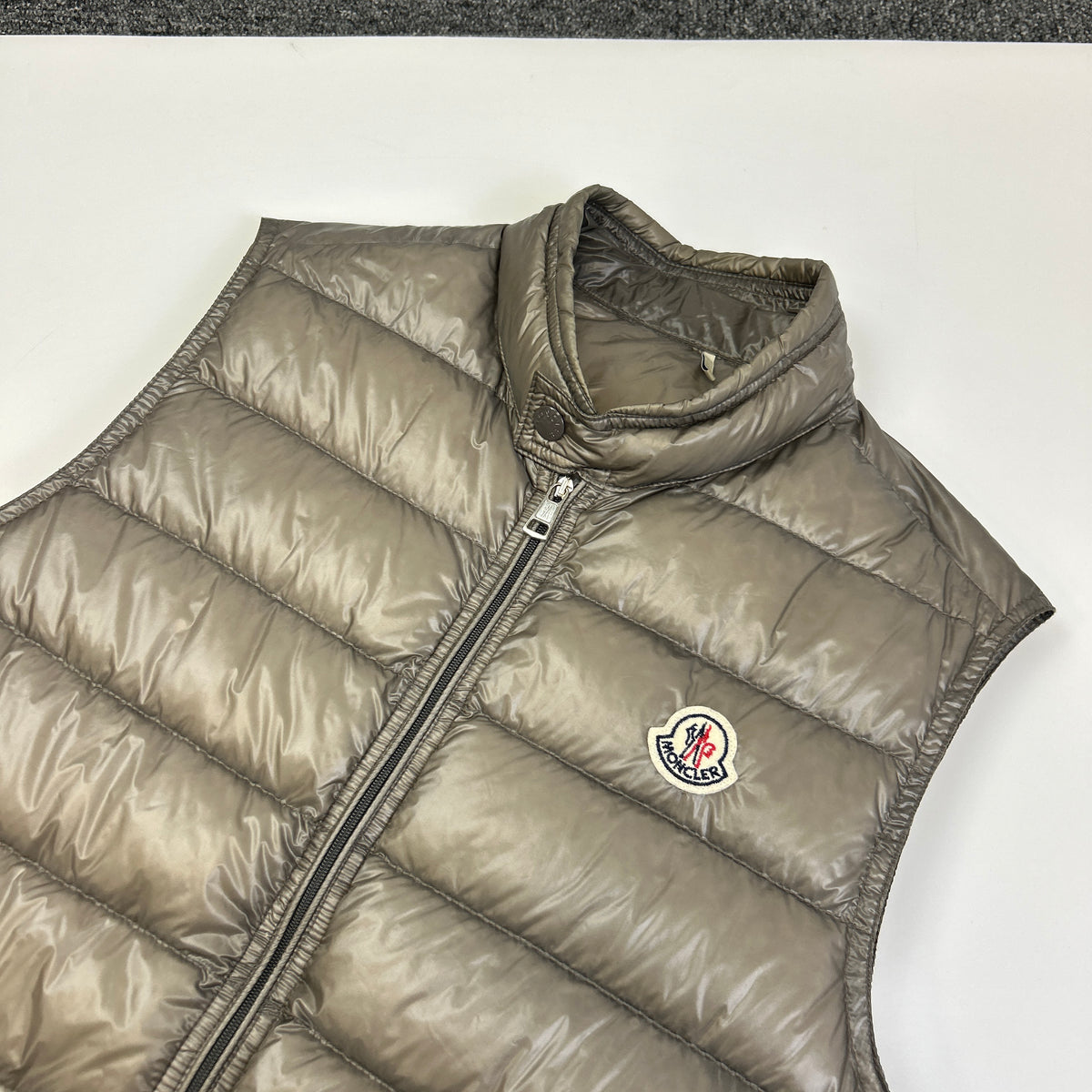 Moncler Gui Gilet (XS)