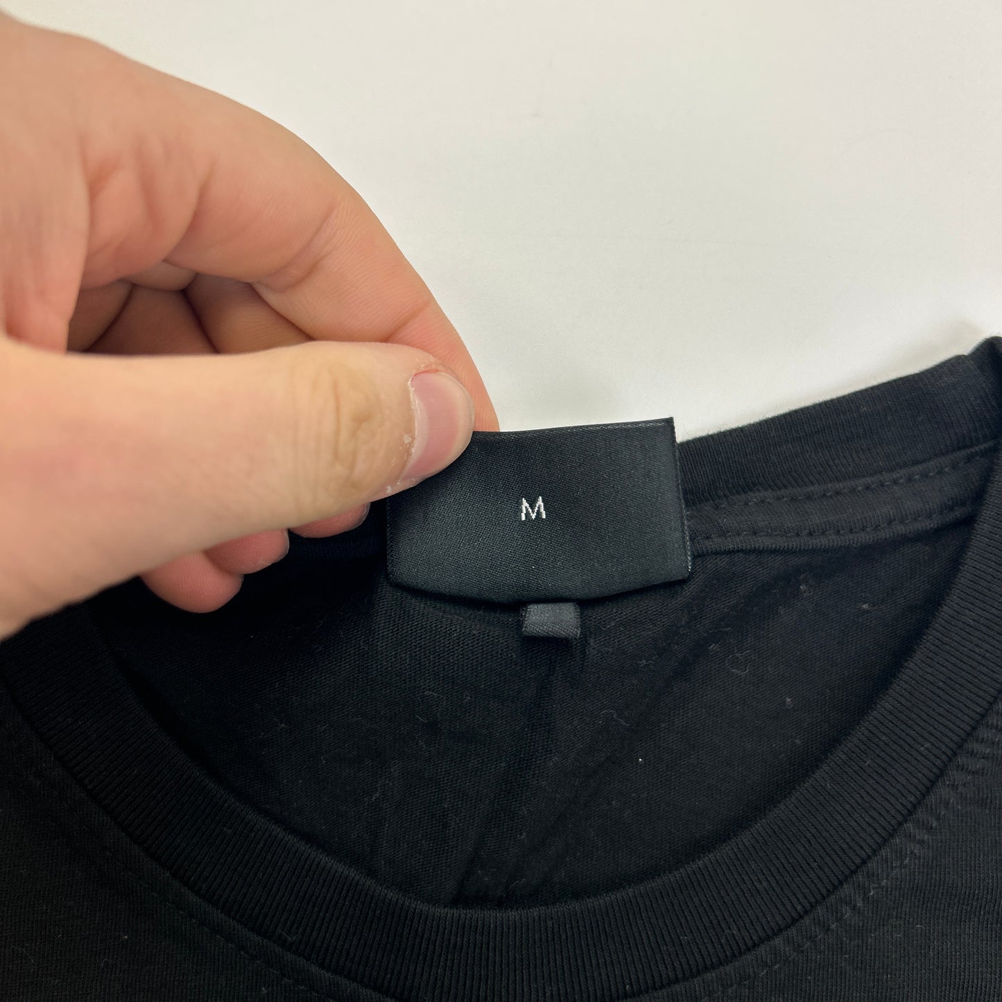 Armani T-Shirt (M)