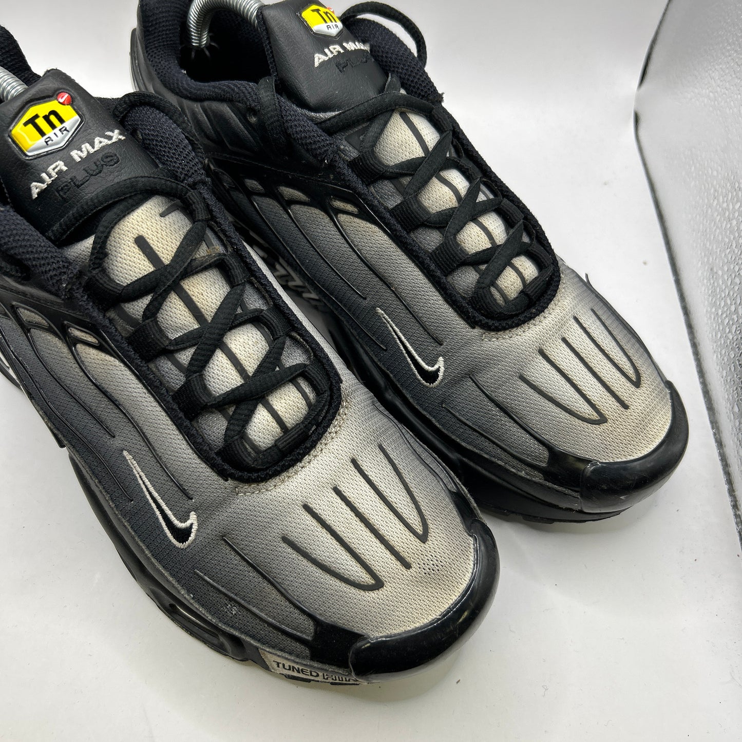 Nike Black White Tn 3 (UK 8.5)