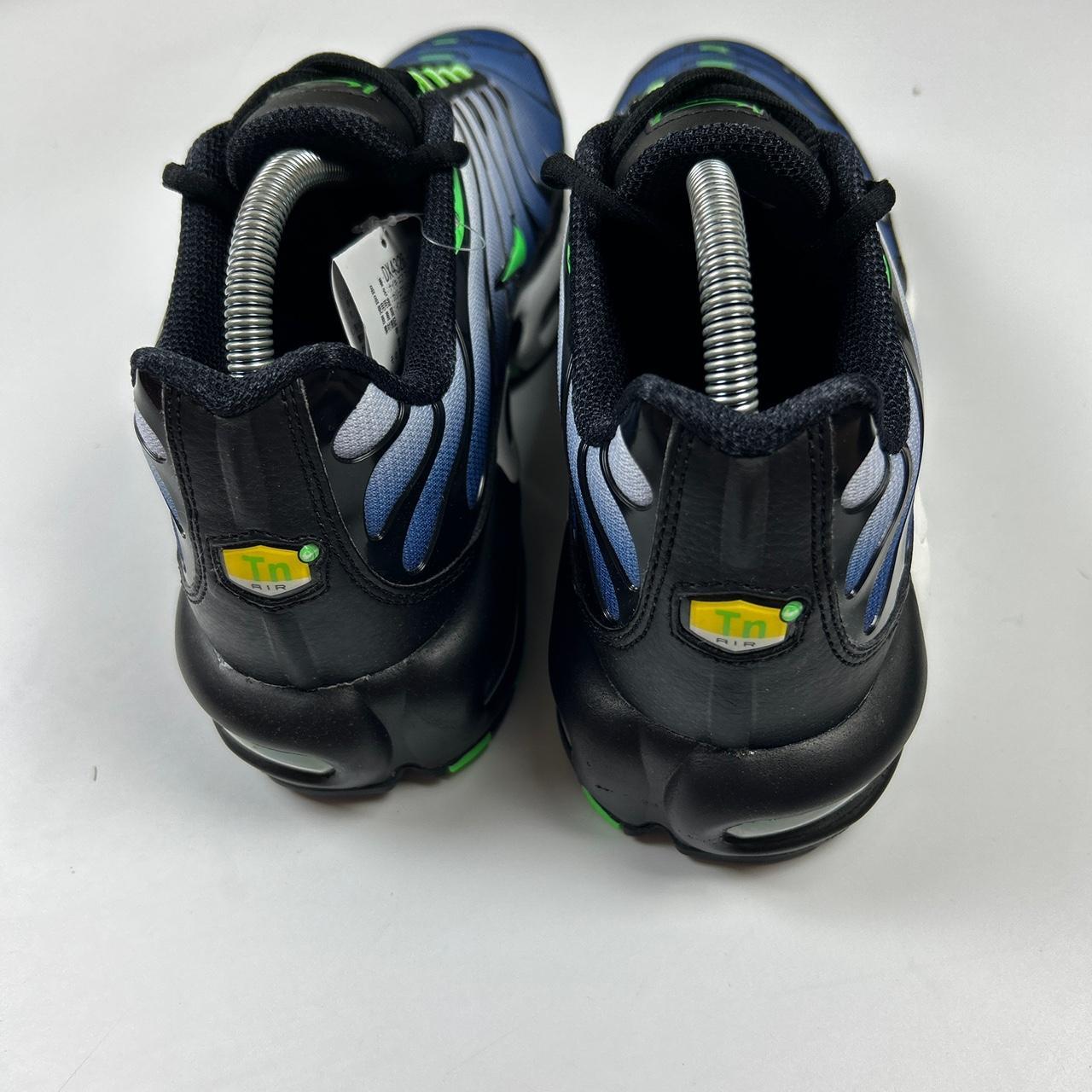 Nike Scream Green Tn (UK 8.5)