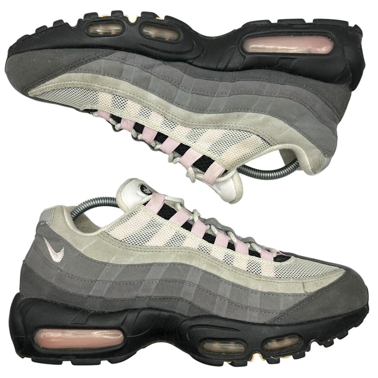 Nike Pink Foam 95s (UK 8)