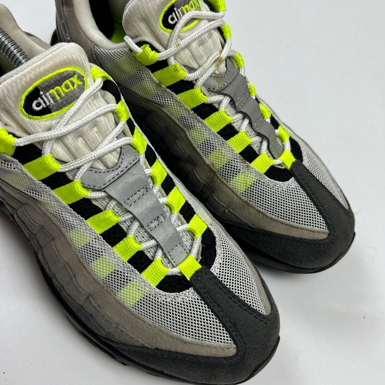 Nike Neon 95s (UK 7.5)