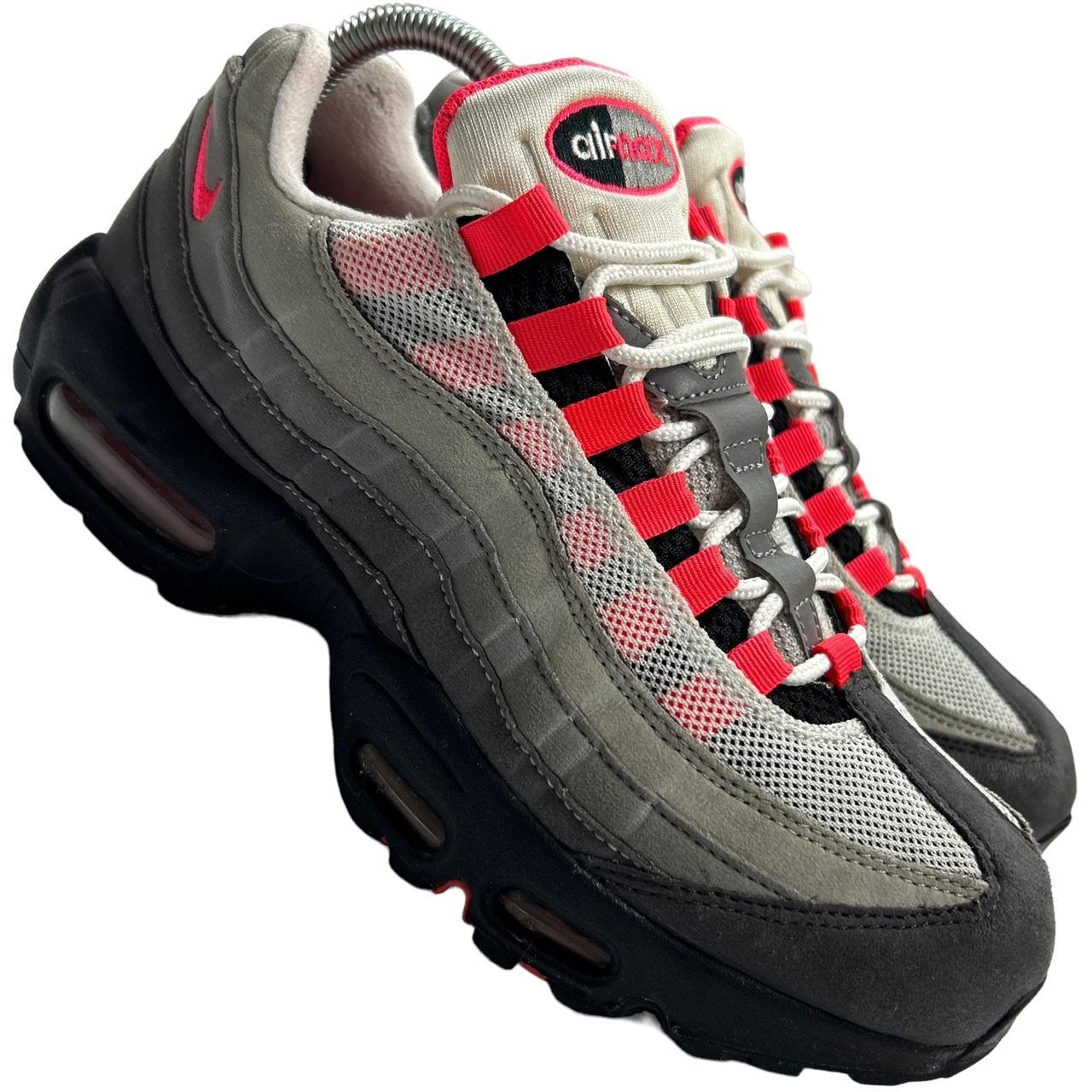 Nike Solar Red 95s (UK 6)