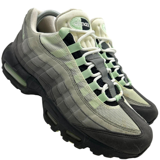 Nike Fresh Mint 95s (UK 7)