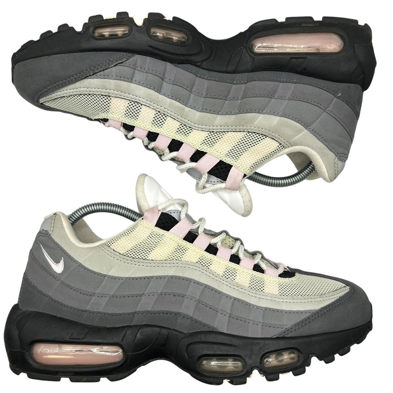 Nike Pink Foam 95s (UK 7.5)