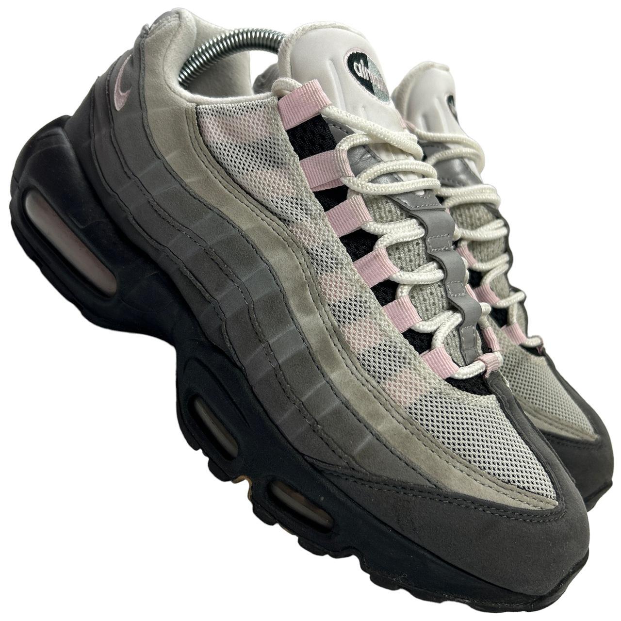 Nike Pink Foam 95s (UK 7.5)