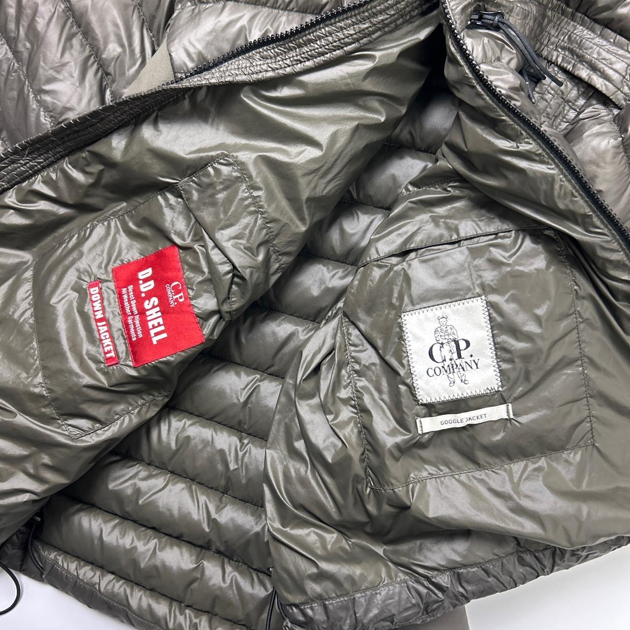 CP Company Goggle Puffer (L)