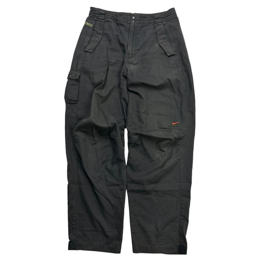 Nike Cargos    (XL)