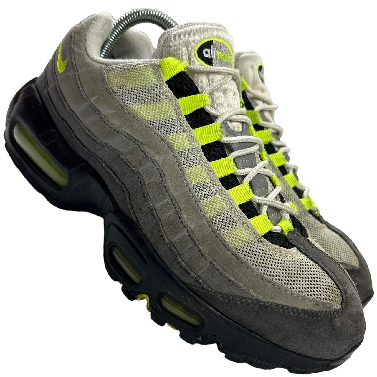 Nike Neon 95s (UK 7.5)