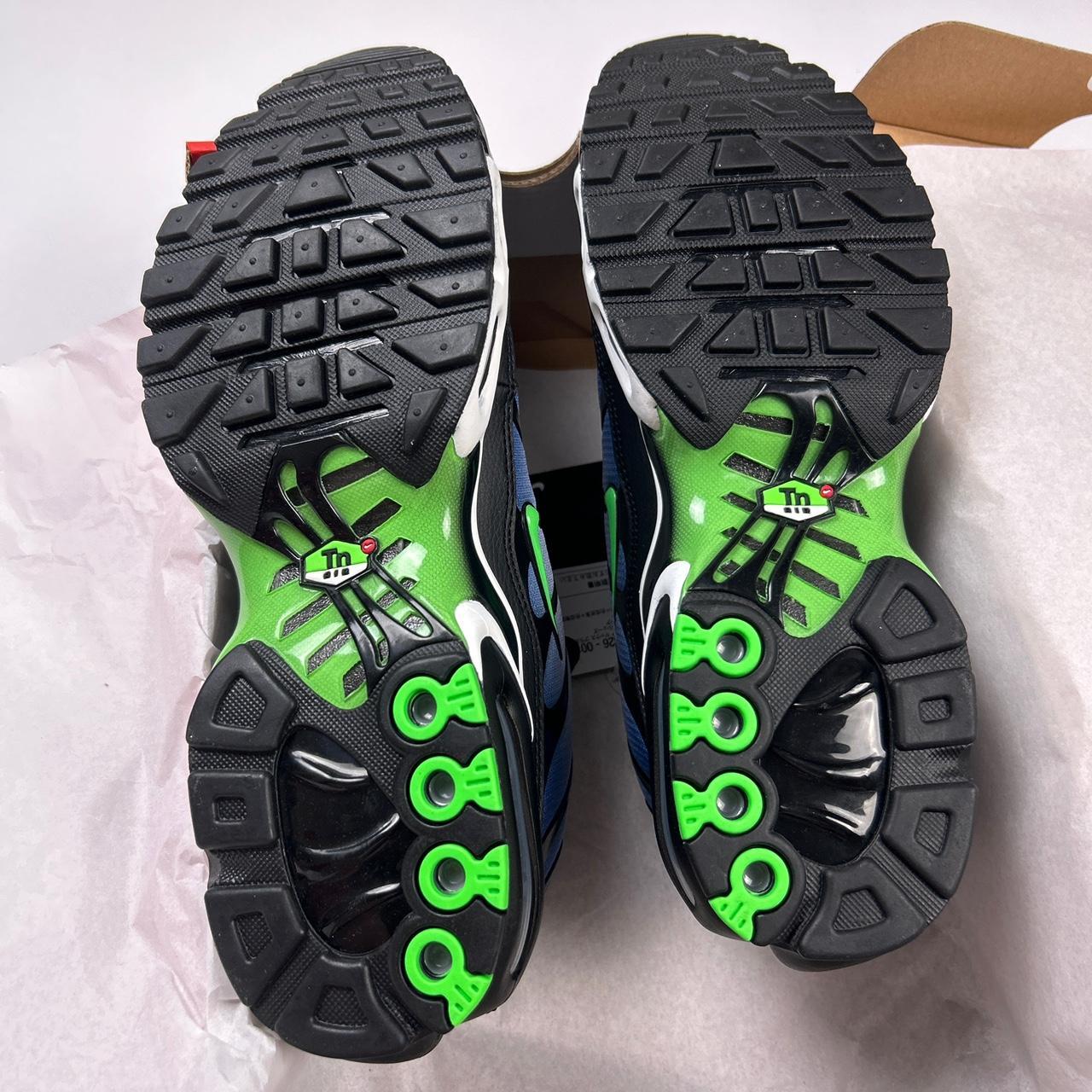 Nike Scream Green Tn (UK 8.5)