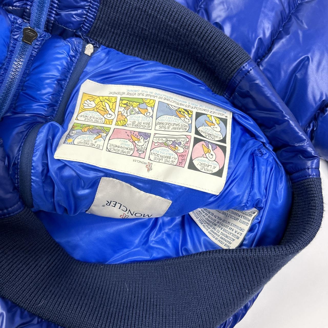 専用。MONCLER ボンバージャケット ライトブルー BOSS logo print cotton T-shirt - Light blue Down jacket from