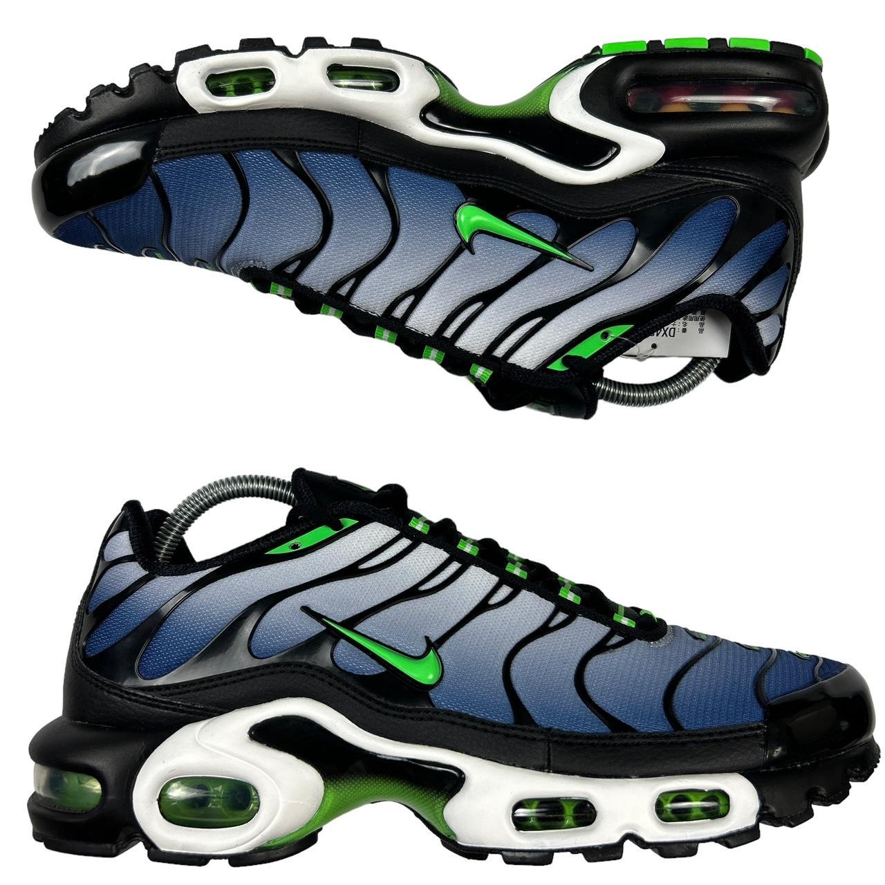 Nike Scream Green Tn (UK 8.5)