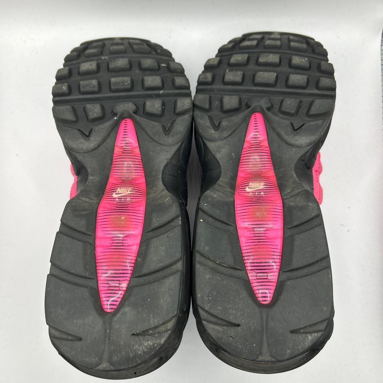 Nike Pink Blast 95s (UK 7.5)