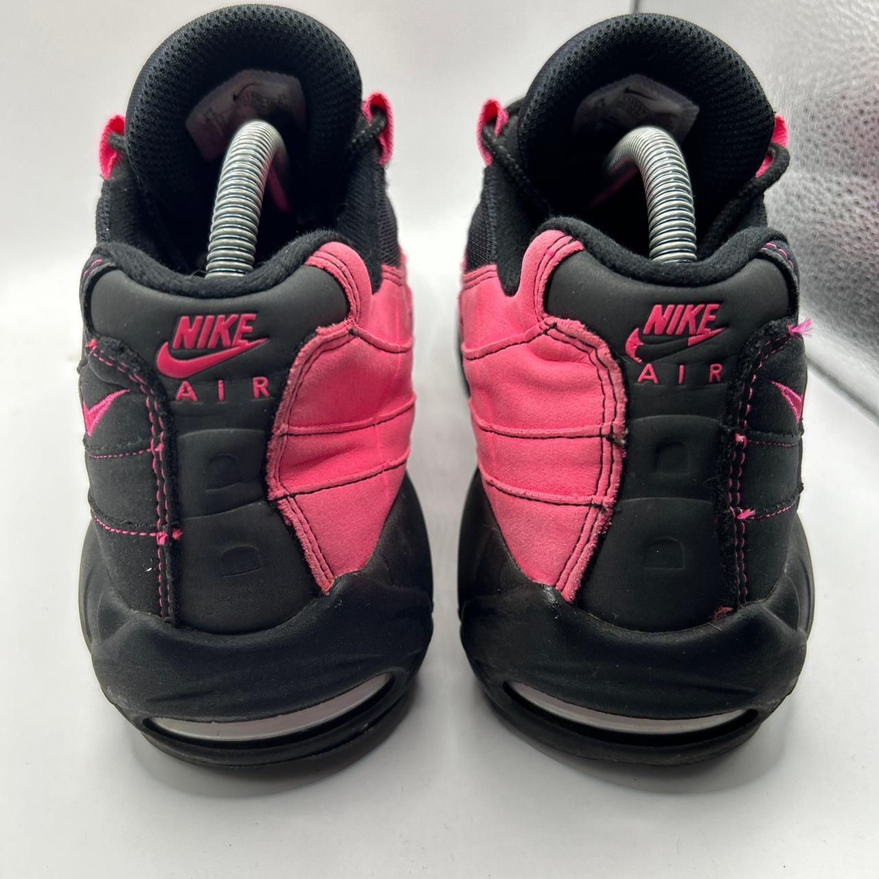 Nike Pink Blast 95s (UK 7.5)