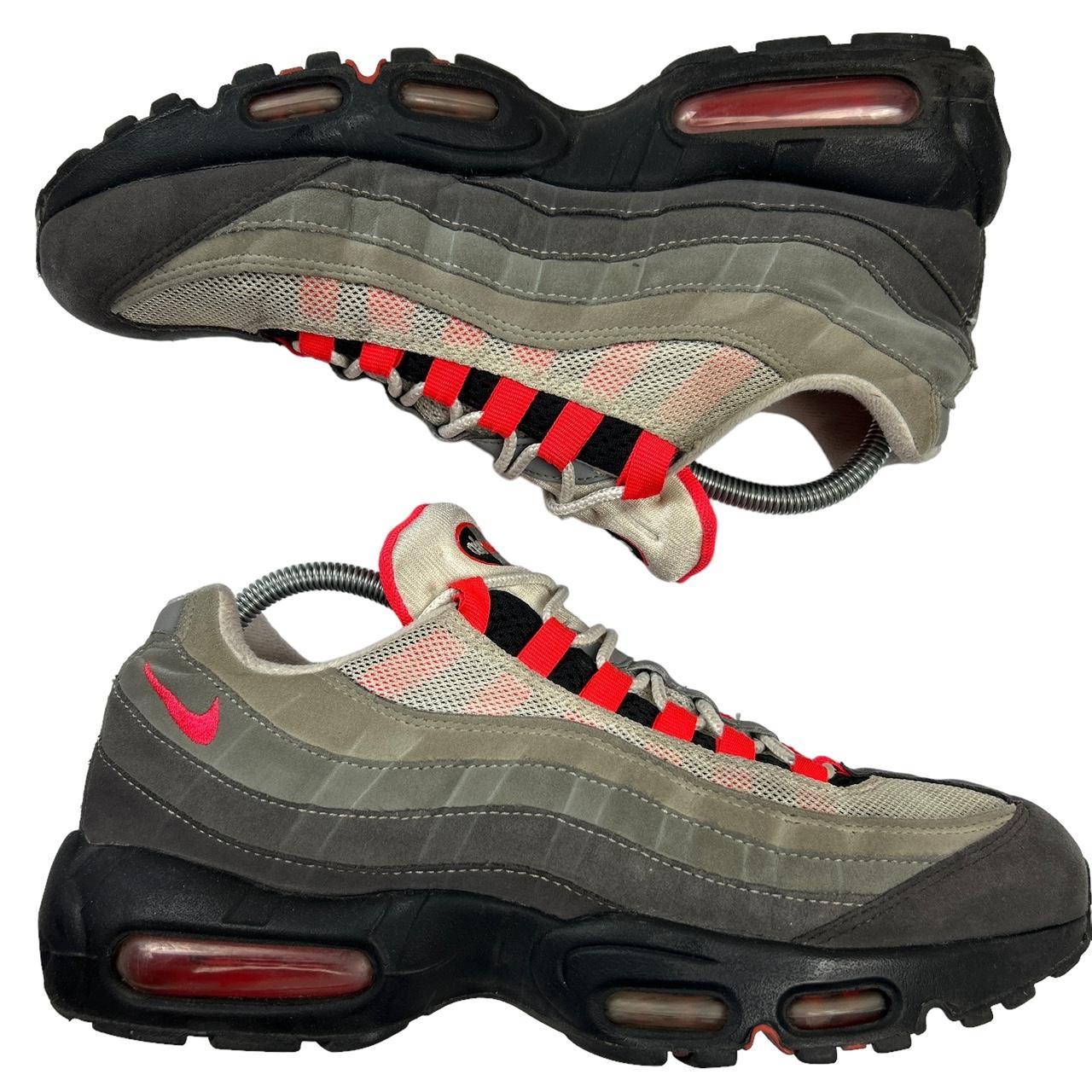 Nike Solar Red 95s UK 8