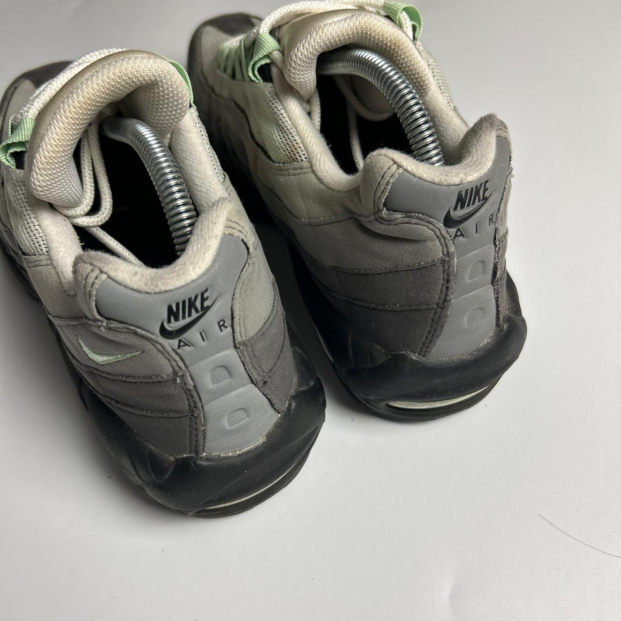 Nike Fresh Mints 95s (UK 8)
