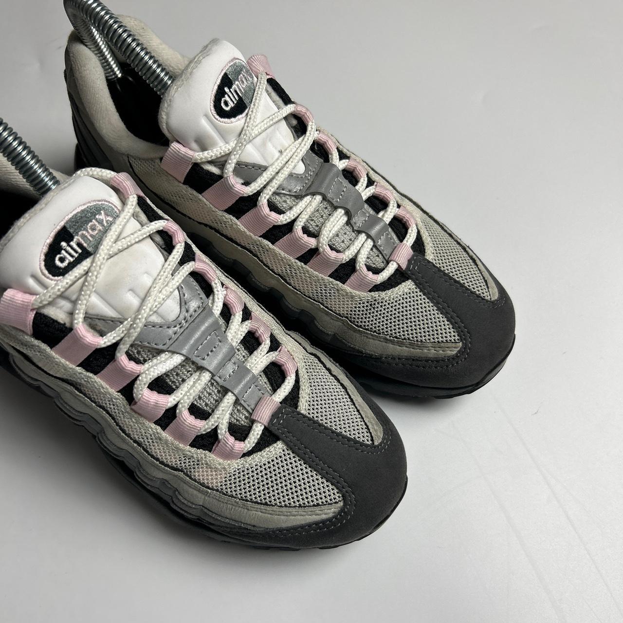 Nike Pink Foams 95s (UK 3)