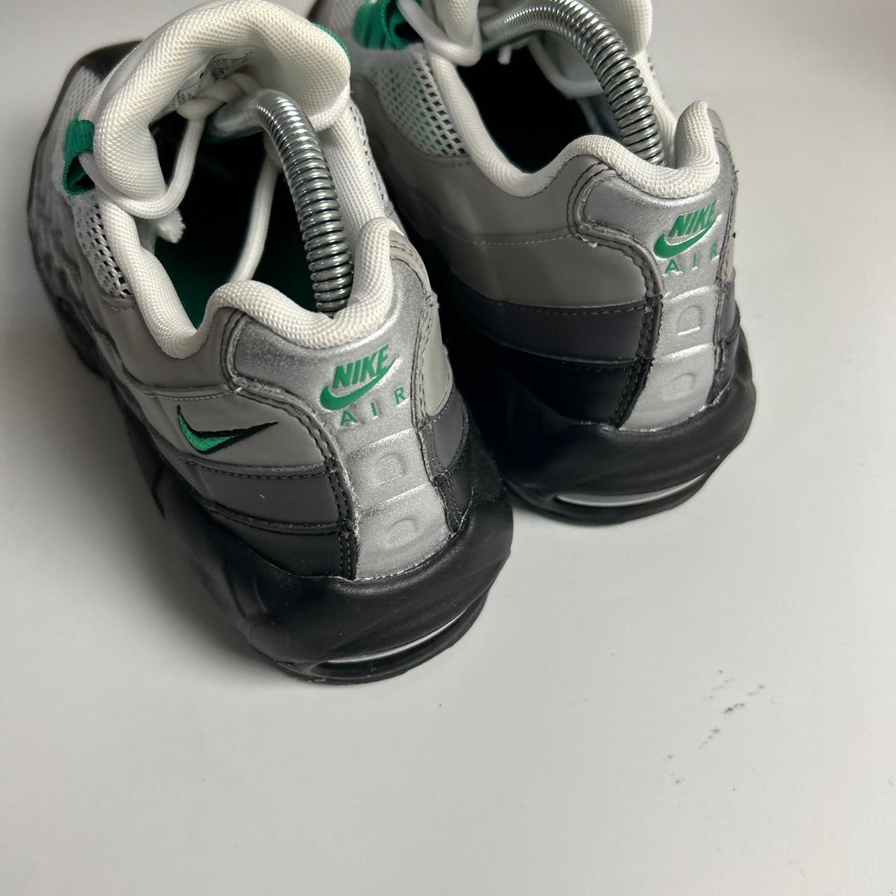 Nike 95s   (7)