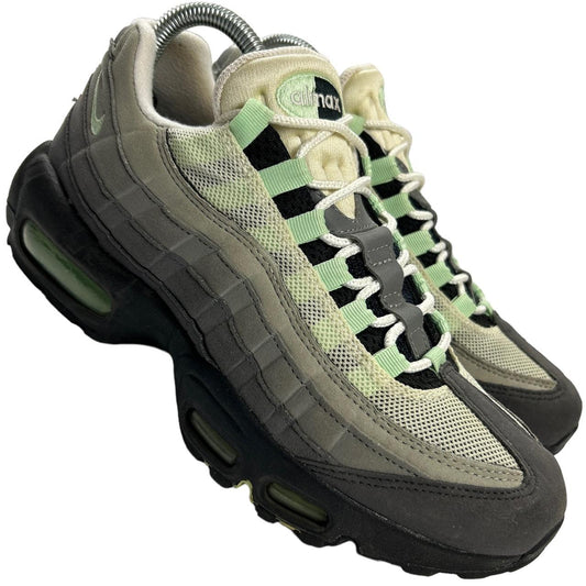 Nike Fresh Mints 95s (UK 6)