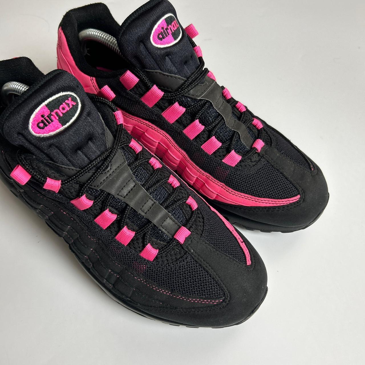 Nike Pink Blast 95s   (8.5)