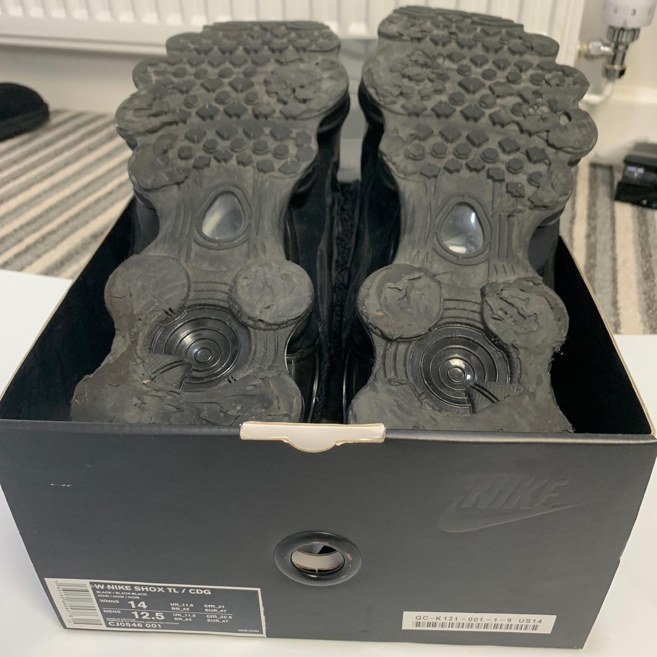 Cdg shox store black